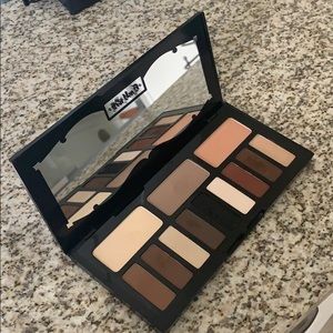 Kat Von D Shade and Light eyeshadow palette